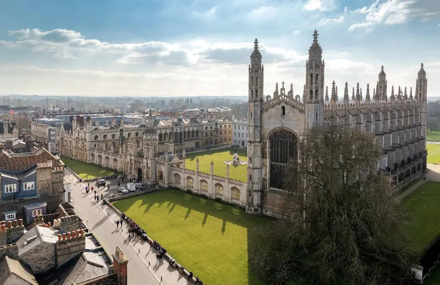 cambridge üniversitesi