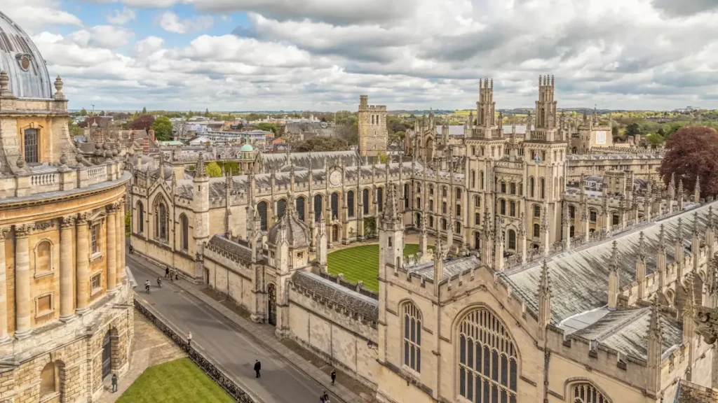 University of Oxford (Oxford Üniversitesi)