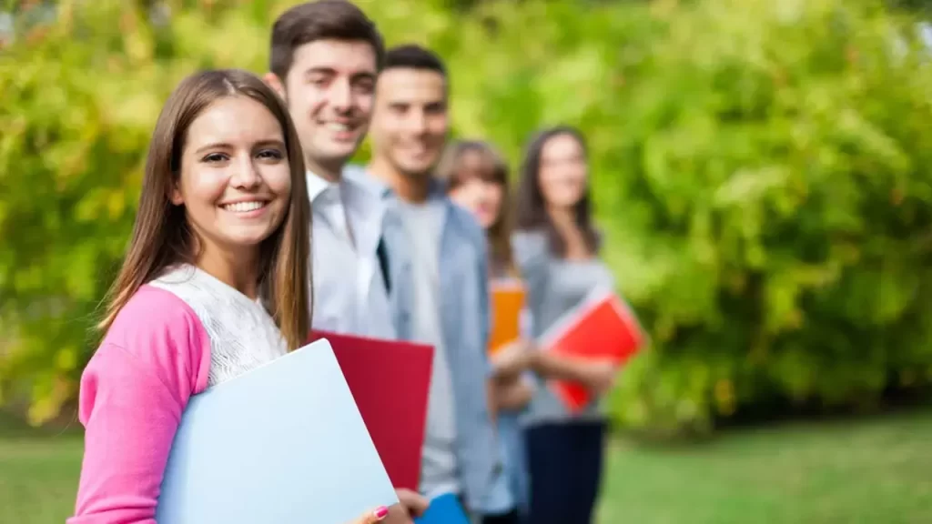 Yurt Dışı Eğitim Danışmanlarının Öğrenciye Karşı Görev ve Sorumlulukları Nelerdir