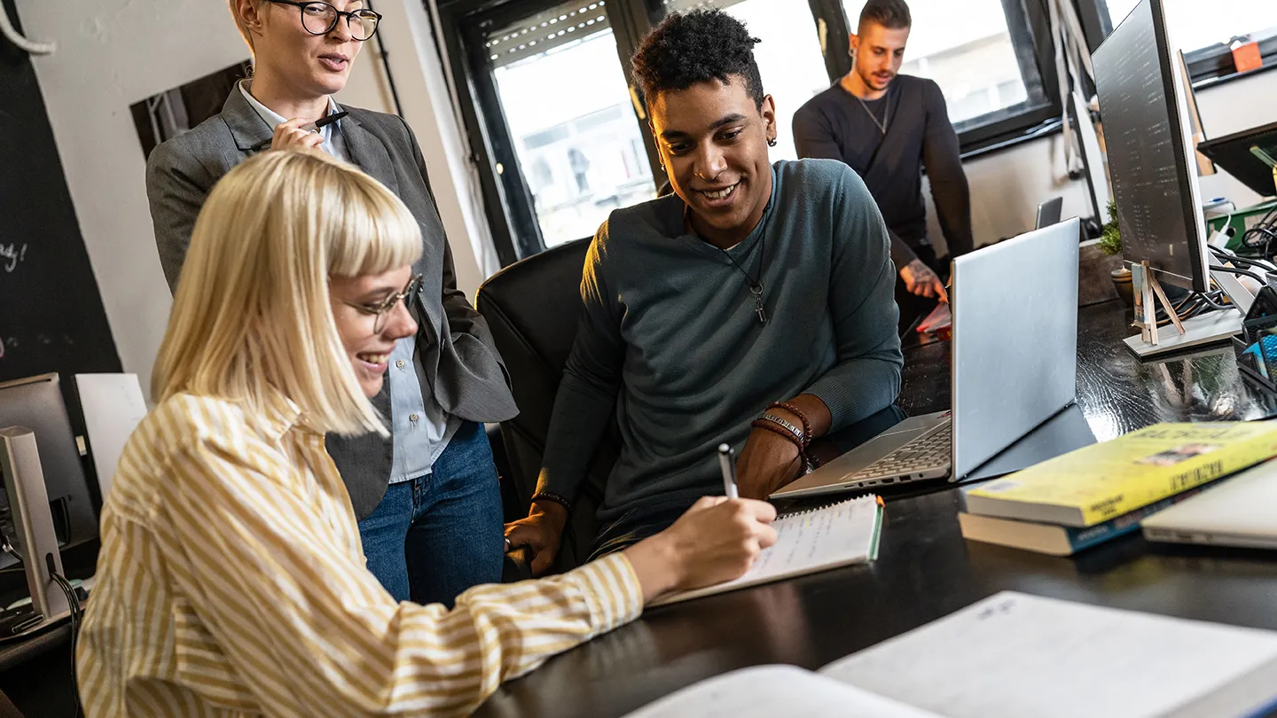 Avustralya’da Work And Study ile Hem İngilizce Öğrenin Hem de Ayda 3000 Aud’a Varan Kazanç Sağlayın!